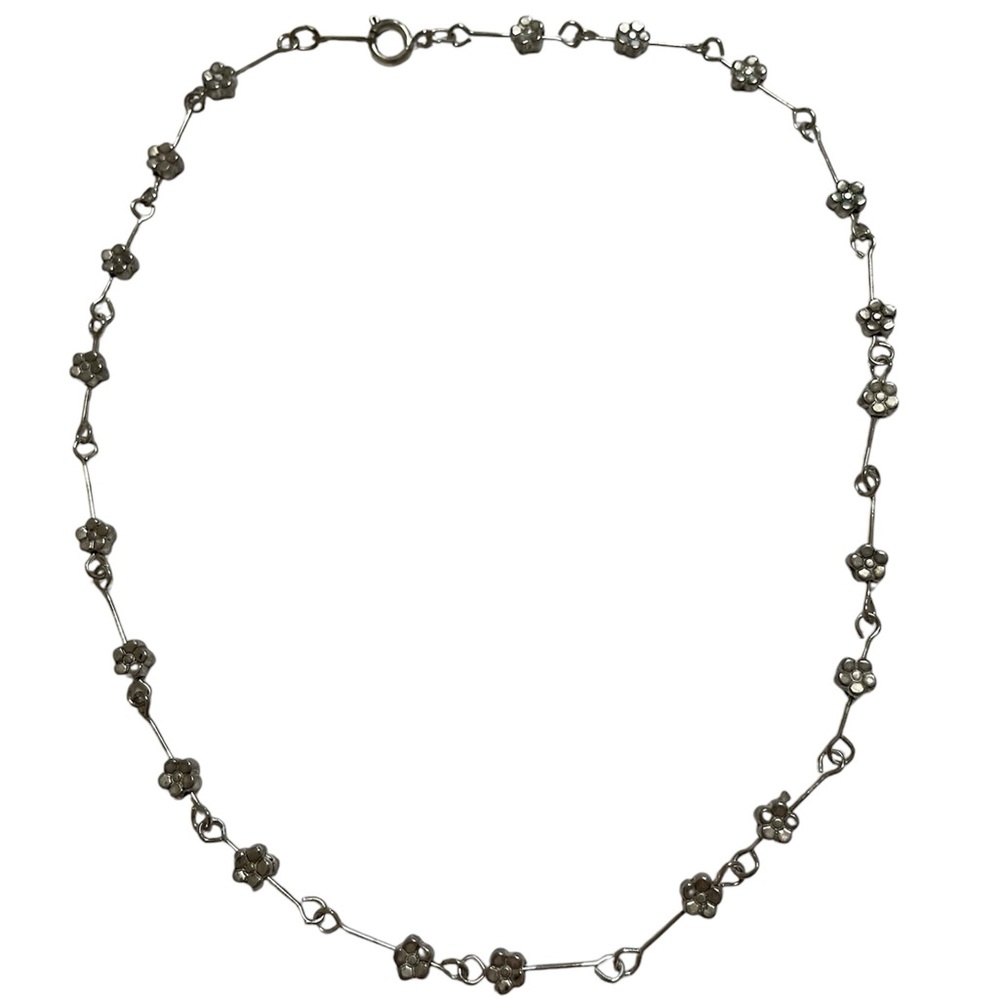 Dainty Silver Floating 3-D Flowers On Interlocking Choker Chain Necklace